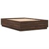 vidaXL Cadre de lit avec LED sans matelas ch&ecirc;ne marron 160x200 cm