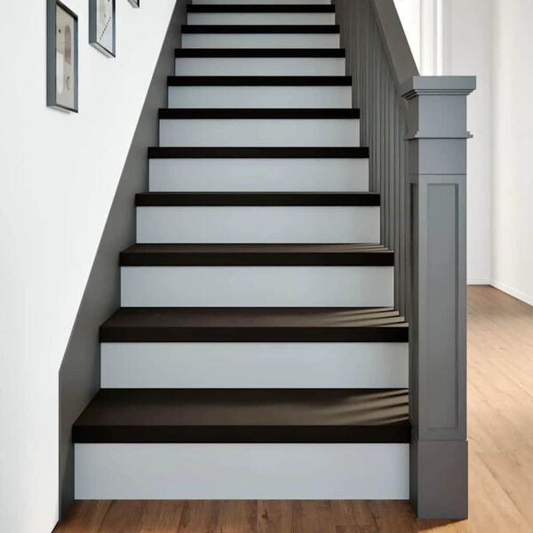 vidaXL Marches d'escalier 16 pcs marron fonc&eacute; 70x30x2 cm ch&ecirc;ne massif