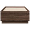 vidaXL Cadre de lit avec LED sans matelas ch&ecirc;ne marron 75x190 cm