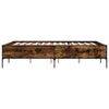 vidaXL Cadre de lit sans matelas ch&ecirc;ne fum&eacute; 150x200 cm