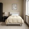 vidaXL Duvet d'hiver Matelass&eacute; Cr&egrave;me 140 x 220 cm Microfibre