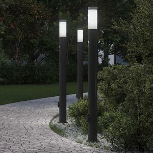 vidaXL Bornes lumineuses avec d&eacute;tecteur et prise lot de 3 110 cm acier inoxydable IP44