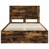vidaXL Cadre de lit Ch&ecirc;ne fum&eacute; 120 x 200 cm Bois Ing&eacute;nierie