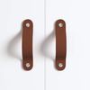 vidaXL Poign&eacute;es de Cabinet 2 pcs Marron 140 x 25 x 2,3 mm PU