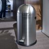 EKO Poubelle &agrave; p&eacute;dale Kickcan 33 L Argent&eacute; mat