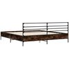 vidaXL Cadre de lit sans matelas ch&ecirc;ne fum&eacute; 180x200 cm