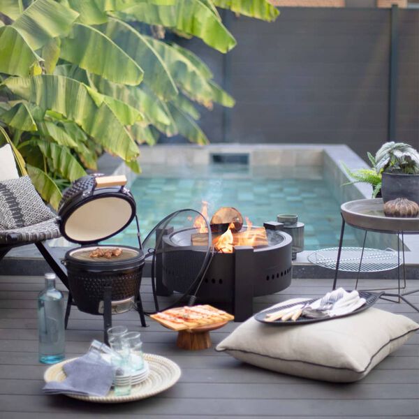 Livoo Foyer 2 en 1 avec gril 59,5 cm Noir