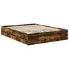 vidaXL Cadre de lit Ch&ecirc;ne Fum&eacute; 150 x 200 cm Bois d&rsquo;ing&eacute;nierie
